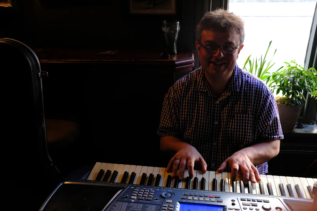 Alan Nicholls Trio